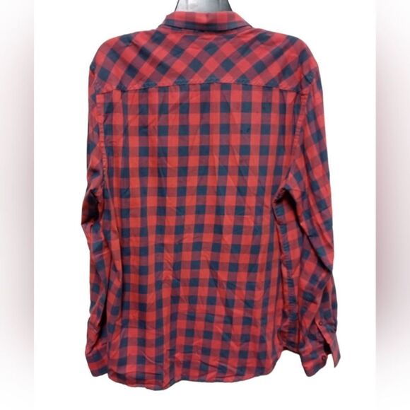 American Rag button down shirt - Picture 2 of 6